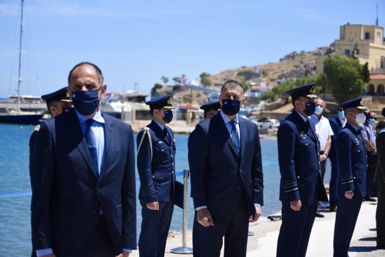 Στεφανής – Γεραπετρίτης στην Κάρπαθο για το μνημόσυνο του Σμηναγού Ηλιάκη