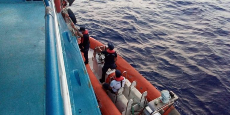 Τούρκοι κατέλαβαν Κυπριακό αλιευτικό