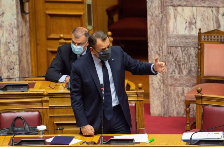 Παναγιωτόπουλος σε Τσίπρα: Να ακούτε το Υπουργείο και όχι τους ”φρεγατολόγους”