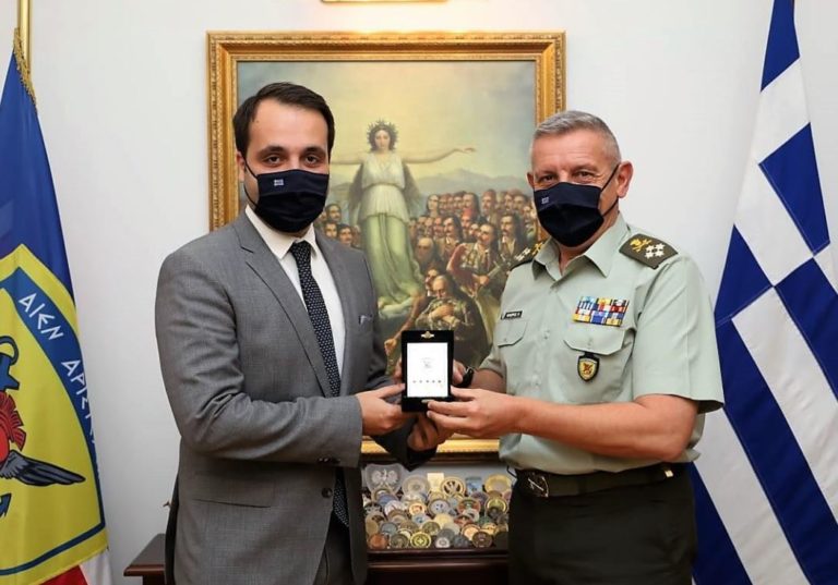 ΣΥΝΑΝΤΗΣΗ ΑΡΧΗΓΟΥ ΓΕΕΘΑ ΜΕ ΤΟΝ ΒΟΥΛΕΥΤΗ Ν. ΕΒΡΟΥ Κ. ΧΡΗΣΤΟ ΔΕΡΜΕΝΤΖΟΠΟΥΛΟ