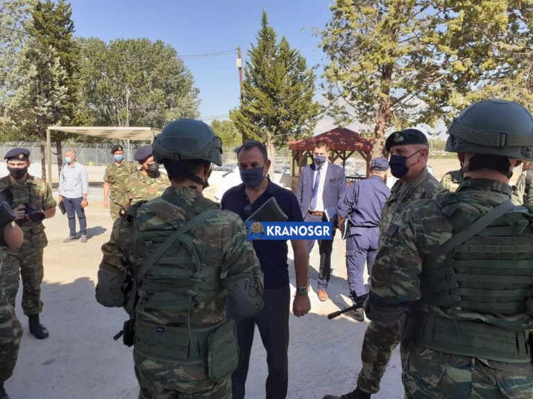 Οι ΕΔ στήνουν φράχτη στα αναχώματα του Έβρου. Αποκλειστικές  εικόνες – βίντεο