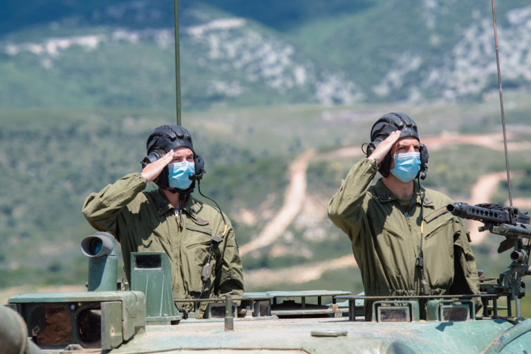 ”Έβγαλαν Ι5 τον Κορονοϊό που πήγε να καταταγεί στο ΚΕΤΘ”