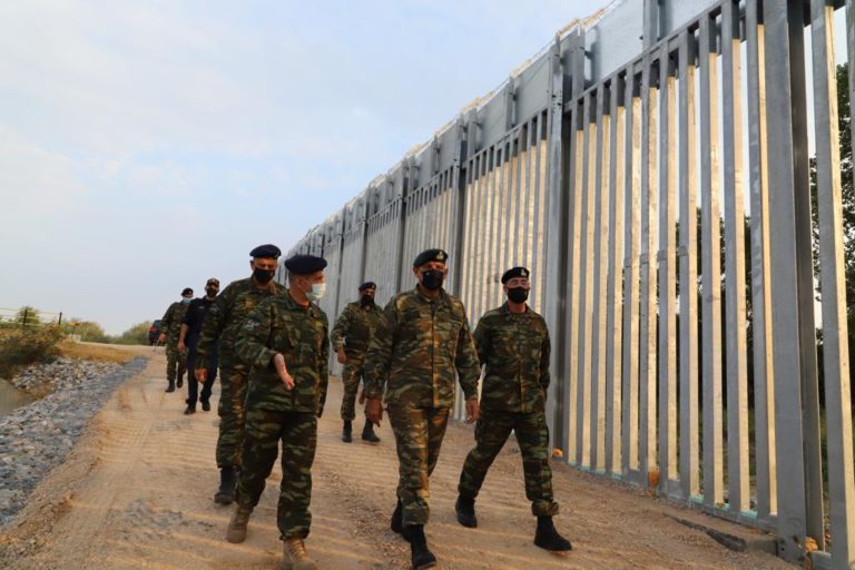 Στρατηγός Φλώρος και Αντιστράτηγος Χουδελούδης στο φράχτη του Έβρου