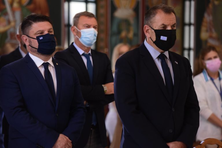 Παρουσία ΥΕΘΑ Νικόλαου Παναγιωτόπουλου στην Πανηγυρική Θεία Λειτουργία στον Ι.Ν. Παναγίας Παντανάσσης στο Στρατόπεδο «Παπάγου»