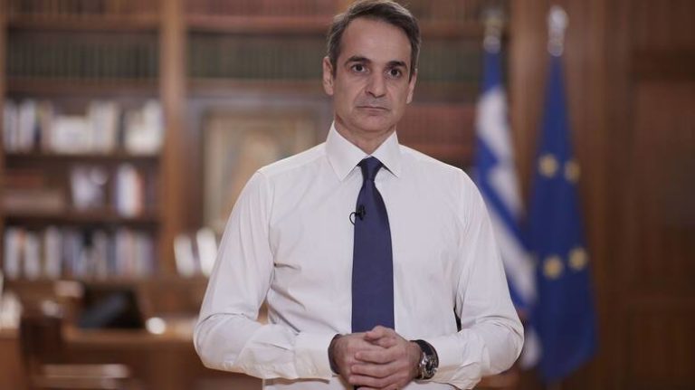 Διάγγελμα Μητσοτάκη: Μπλόκο στους ανεμβολίαστους σε όλους τους κλειστούς χώρους – Με rapid test στις εκκλησίες