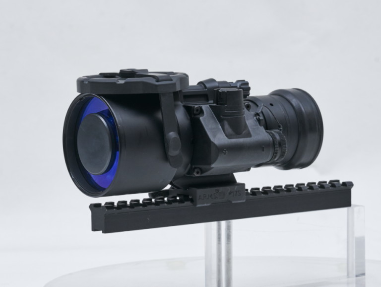 Συνεργασία ΤΗΕΟΝ SENSORS με EOTECH για συμπαραγωγή οργάνων νυχτερινής όρασης και θερμικά στις ΗΠΑ και διεθνείς αγορές