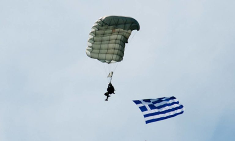 Στην ελίτ των ειδικών δυνάμεων παγκοσμίως κατατάσσονται οι Έλληνες αλεξιπτωτιστές