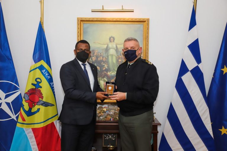 ΣΥΝΑΝΤΗΣΗ ΤΟΥ ΑΓΕΕΘΑ ΜΕ ΤΟΝ ΥΠΟΔΙΟΙΚΗΤΗ ΤΗΣ ΥΠΗΡΕΣΙΑΣ ΥΠΟΔΟΧΗΣ ΚΑΙ ΤΑΥΤΟΠΟΙΗΣΗΣ ΤΟΥ ΥΠΟΥΡΓΕΙΟΥ ΜΕΤΑΝΑΣΤΕΥΣΗΣ ΚΑΙ ΑΣΥΛΟΥ