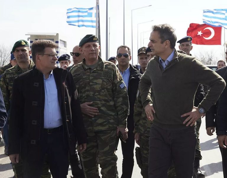 “Πορτοκαλί” συναγερμός στην Ελλάδα μετά τη ρωσική εισβολή στην Ουκρανία: Αυξημένες περιπολίες στον Έβρο
