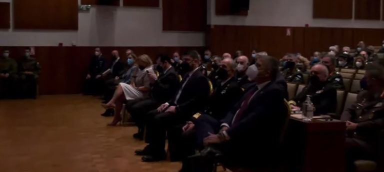 Δείτε Live την ημερίδα του ΓΕΕΘΑ με θέμα: «Δύο Χρόνια Πανδημίας COVID– 19: Προκλήσεις και Διδάγματα για τις ΕΔ»