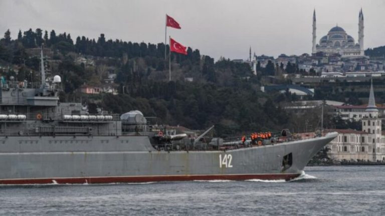 ΕΚΤΑΚΤΟ: Η Τουρκία αφήνει ανοιχτό το ενδεχόμενο να κλείσει τα στενά του Βοσπόρου και των Δαρδανελίων