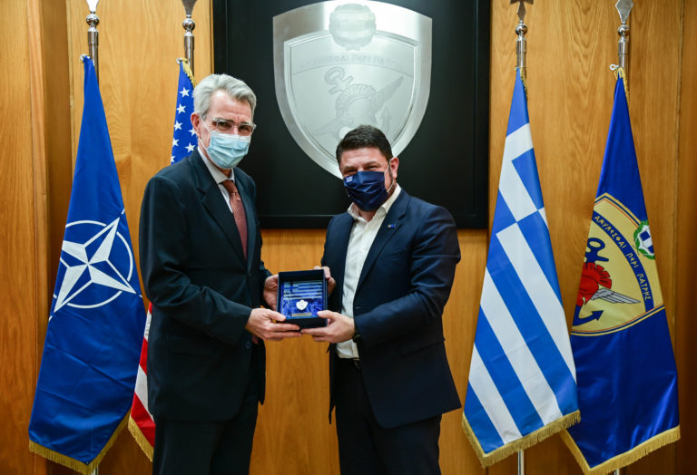 Συνάντηση εργασίας ΥΦΕΘΑ Νικόλαου Χαρδαλιά με τον Πρέσβη των ΗΠΑ στην Ελλάδα Geoffrey R. Pyatt