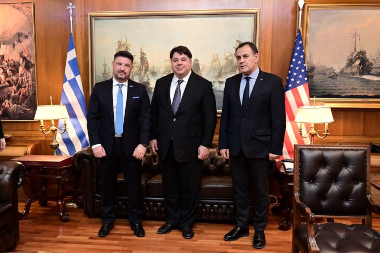 Συνάντηση ΥΕΘΑ Ν. Παναγιωτόπουλου με τον Πρέσβη των ΗΠΑ  Τζωρτζ Τζέιμς Τσούνης