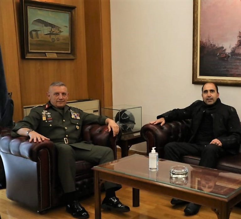 ΣΥΝΑΝΤΗΣΗ ΑΡΧΗΓΟΥ ΓΕΕΘΑ ΜΕ ΤΟΝ ΗΘΟΠΟΙΟ ΑΛΕΞΑΝΔΡΟ ΚΑΛΠΑΚΙΔΗ