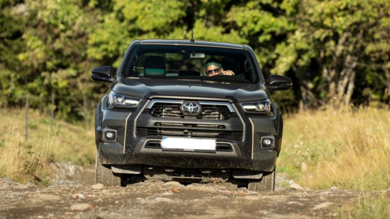 Αυτά είναι τα νέα σκληροτράχηλα οχήματα του Ελληνικού Στρατού που θα περιπολούν στον Έβρο