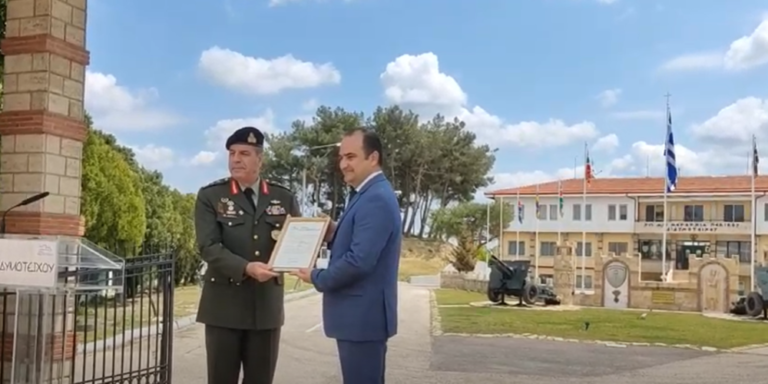 Επίτιμος δημότης Διδυμοτείχου ο ΑΓΕΣ Χαρ. Λαλούσης: “Νοιώθω σαν να είμαι σπίτι μου”. Δείτε όλη την τελετή