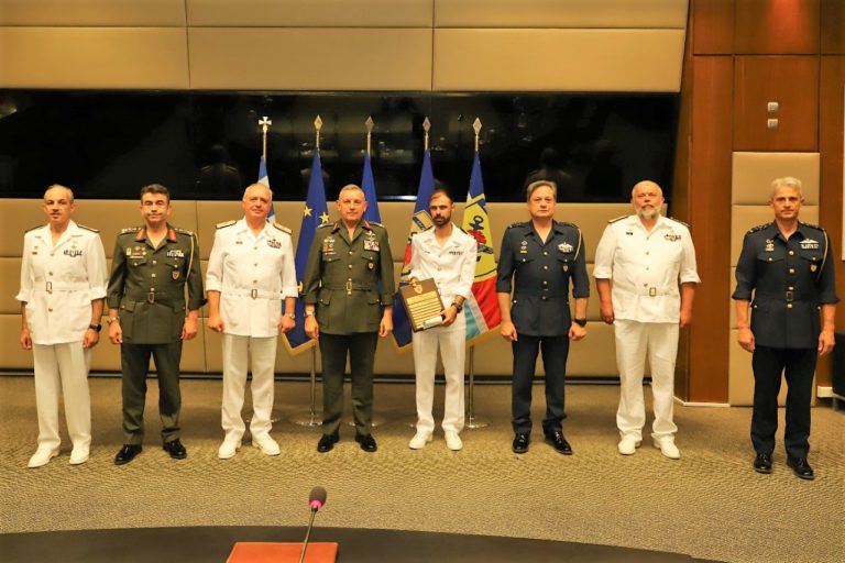 ΒΡΑΒΕΥΣΗ ΜΕ ΤΙΤΛΟ «ΦΙΛΟΣ ΤΟΥ ΠΕΡΙΒΑΛΛΟΝΤΟΣ» ΕΝΟΠΛΩΝ ΔΥΝΑΜΕΩΝ ΓΙΑ ΤΟ 2021