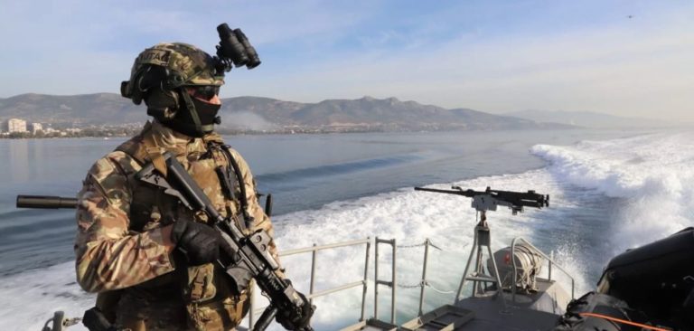 Σε επιφυλακή οι Έλληνες κομάντος για τις τουρκικές προκλήσεις με τα νησιά μας
