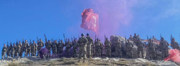 ΝΑΤΟ: Προκλητική ανάρτηση του στρατηγείου του στη Σμύρνη για το 1922 – «Γιορτάζουμε την Ημέρα των Τουρκικών Ενόπλων Δυνάμεων»