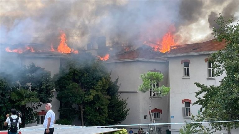 Κωνσταντινούπολη: Φωτιά στο Ελληνικό Νοσοκομείο Μπαλικλί