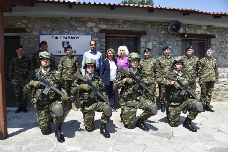 Επίσκεψη ΥΦΕΘΑ Γιάννη Κεφαλογιάννη στο 15o Σύνταγμα Πεζικού και το Επιτηρητικό Φυλάκιο «ΓΡΑΜΜΟΣ»