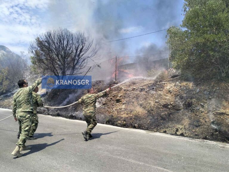 Το προσωπικό της 79 ΕΑΡΜΕΘ έσωσε από μεγάλη φωτιά τη Σάμο