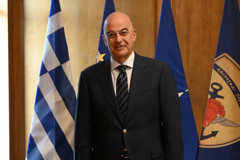 Στην Κύπρο ο ΥΕΘΑ Νίκος Δένδιας