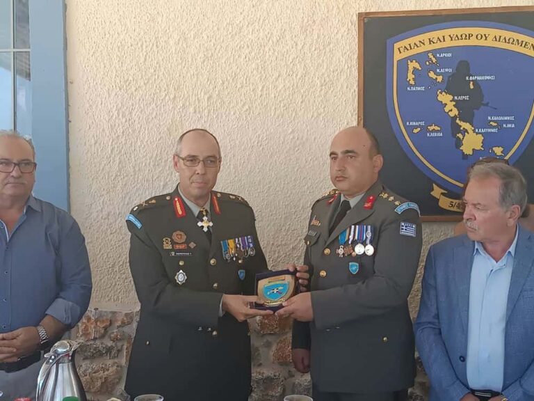 Aλλαγή Διοίκησης στο 5/42 ΣΕ 