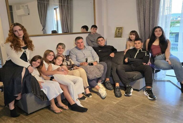 Έκοψαν το επίδομα οικογένειας Στρατιωτικού με 11 παιδιά
