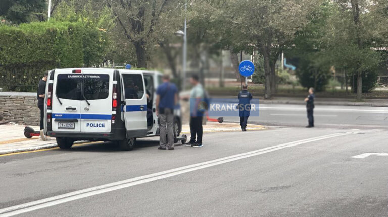 ”Επιχείρηση πατίνια” – Το μπλόκο της τροχαίας Θεσσαλονίκης έξω από το Γ’ΣΣ
