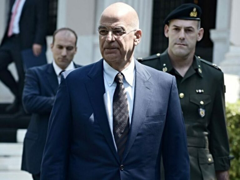 Δένδιας: Πυραυλικά συστήματα σε όλα τα νησιά του Αιγαίου!