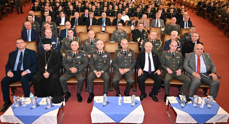 Στη ΣΣΕ οι Αρχηγοί ΓΕΕΘΑ και ΓΕΣ