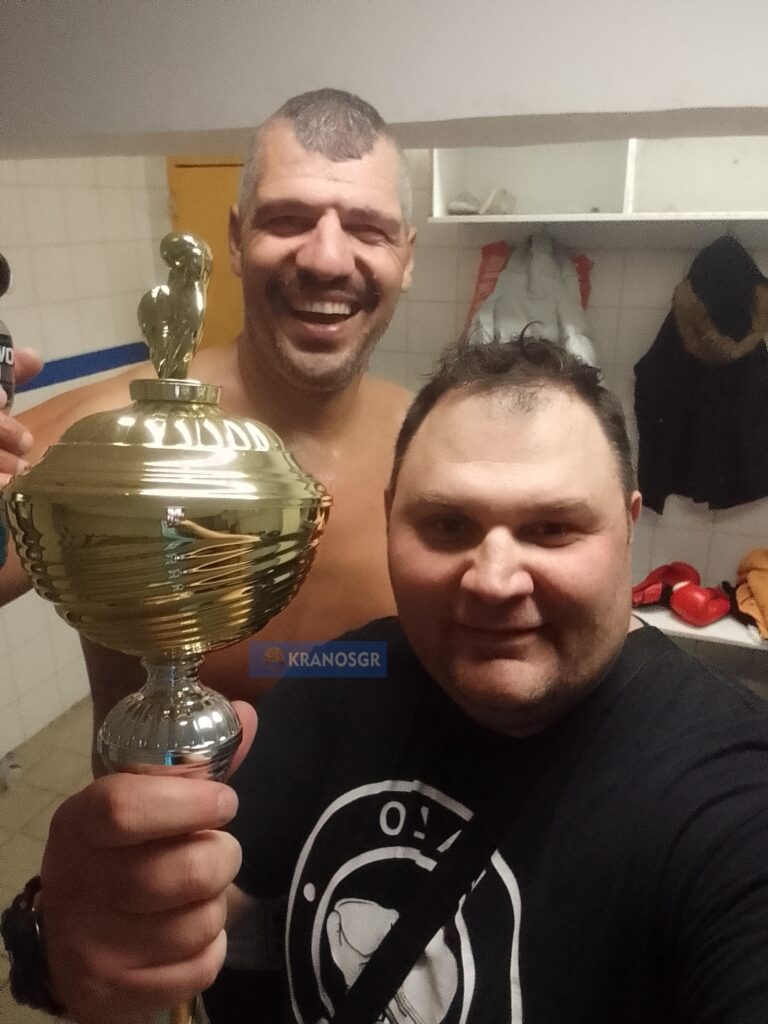 O ”χακί” προπονητής της…ΣΠΣΞ