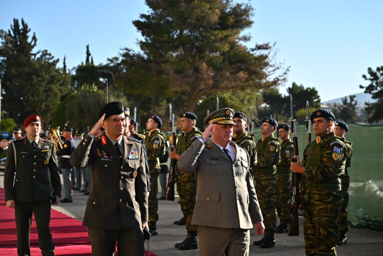 Στο ΓΕΣ ο Αρχηγός Χερσαίων Δυνάμεων της Αλβανίας