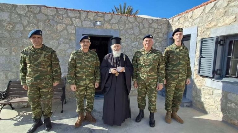 Προσκύνημα του Διοικητή ΑΣΔΕΝ Αντιστράτηγου Θεοδώρου στον Άγιο Σάββα Καλύμνου