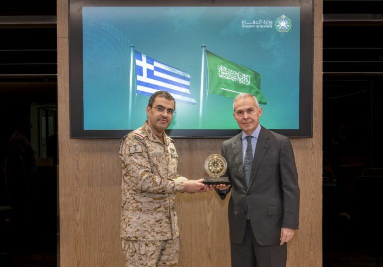 Επίσκεψη ΥΦΕΘΑ Θανάση Δαβάκη στη Σαουδική Αραβία