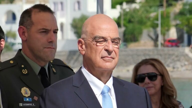 Στο Λίβανο ο ΥΕΘΑ Ν. Δένδιας