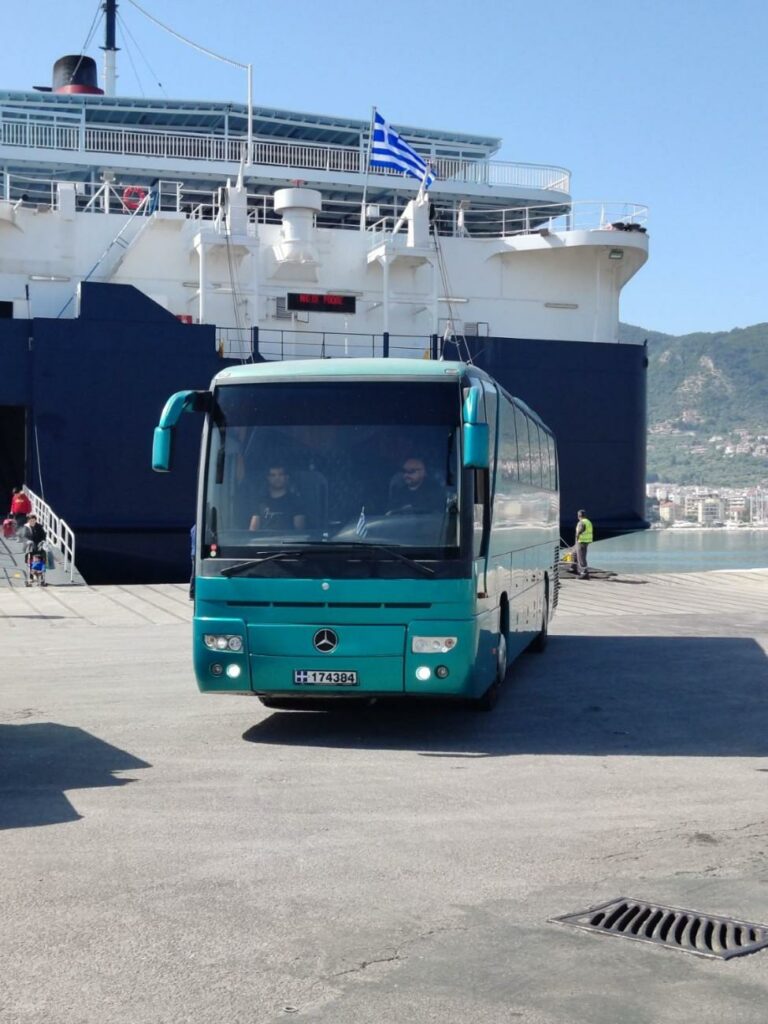 Ευχαριστίες Στρατιωτικών στον Υποστράτηγο Ν. Γκρέτσα για την επανέναρξη δρομολογίου στην Καλλονή