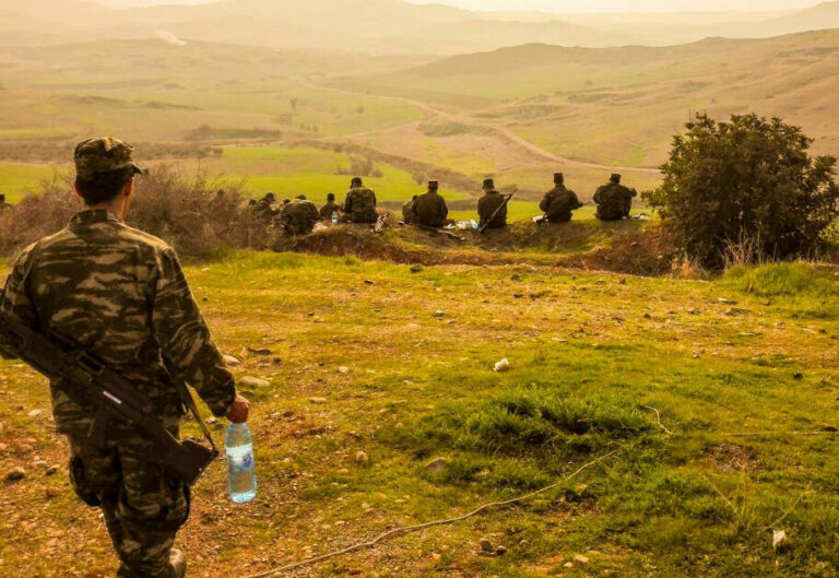 Στρατηγός Κανονισμός VS Υπολοχαγός Θερμοπληξία