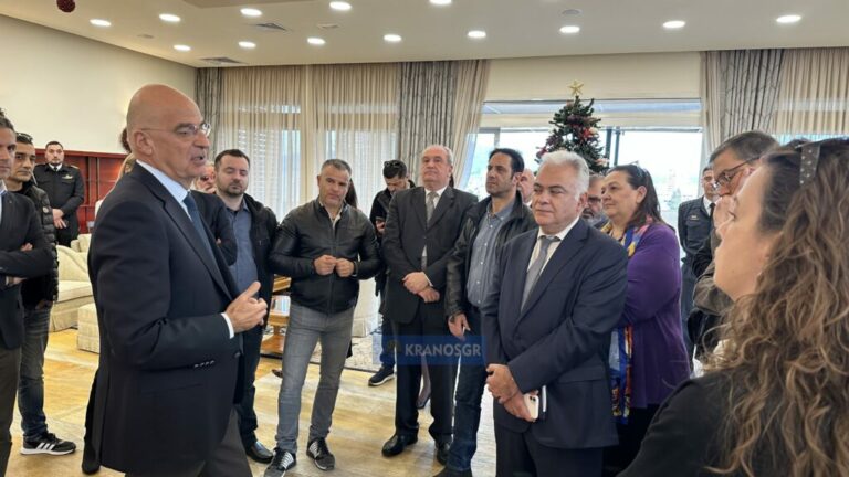 Δένδιας σε Διακόπουλο: Στο περίπτερο των ΕΔ της ΔΕΘ να ενημερωθούν οι πολίτες για την Ατζέντα 2030