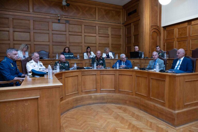 Αλλάζουν όλα στις ΕΔ – Τι αποφασίστηκε στη συνεδρίαση Εθνικής Άμυνας