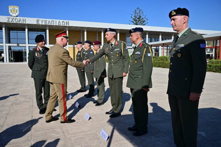 Επίσημη Επίσκεψη Αρχηγού Χερσαίων Δυνάμεων της Ρουμανίας