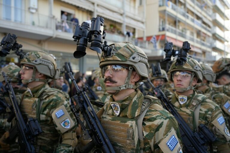 Δείτε το βίντεο από την εντυπωσιακή παρέλαση της 28ης Οκτωβρίου στη Θεσσαλονίκη