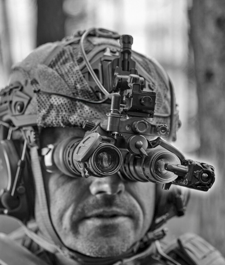 THEON: Νέα συμφωνία-πλαίσιο με χώρα του ΝΑΤΟ και σύμβαση για θερμικές διόπτρες στην Ασία