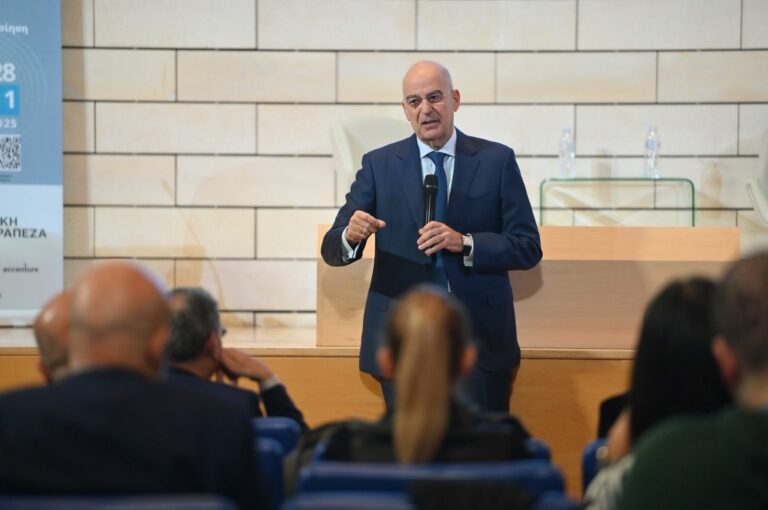 Δένδιας: ”Ο Στρατός πρέπει να περάσει στην εποχή του drone”