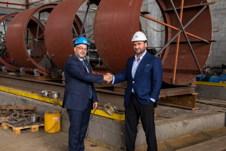 Η ΕΤΜΕ επιλέγει τα Ναυπηγεία Σαλαμίνας – Salamis Shipyards για την μεταλλική κατασκευή της πλωτής εξέδρας θαλάσσιας επιτήρησης USSPS