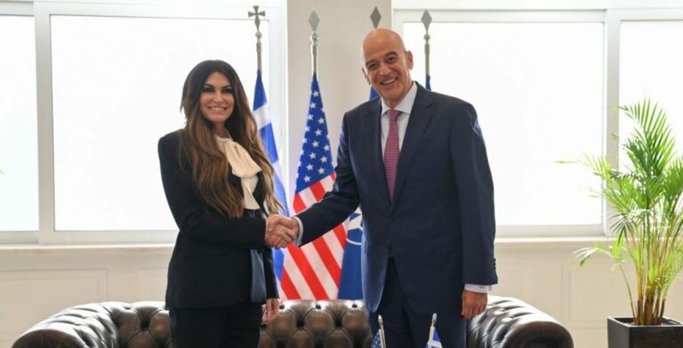 Δένδιας στις ΗΠΑ: Ρομποτική, ΑΙ και Κυβερνοασφάλεια στο επίκεντρο