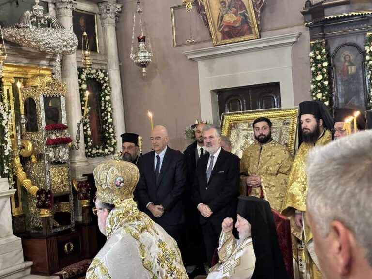 Παρουσία Δένδια στις εκδηλώσεις για τον εορτασμό του Προστάτη και Πολιούχου της Κέρκυρας Αγίου Σπυρίδωνος