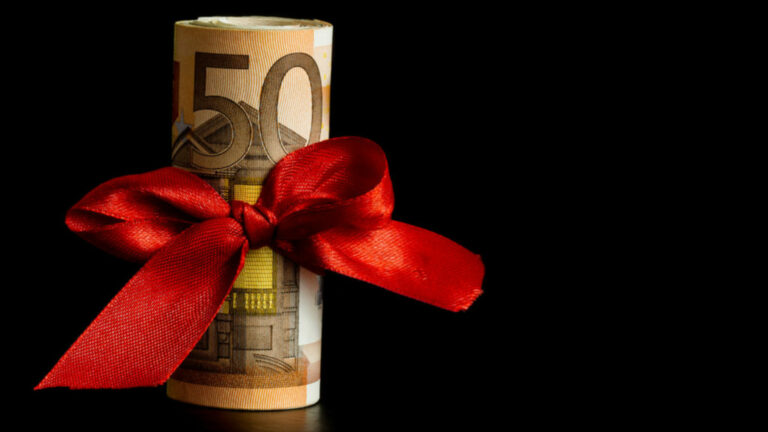 ΠΟΜΕΝΣ – ΗΕΕ: Γιατί εξαιρούνται οι στρατιωτικοί από την οικονομική ενίσχυση;