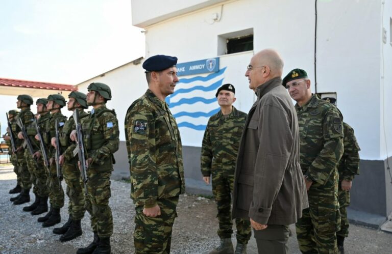 Μετά τις κρίσεις ανοίγει ο δρόμος: Μεταθέσεις-ρεκόρ από Μάρτιο με σχέδιο Δένδια